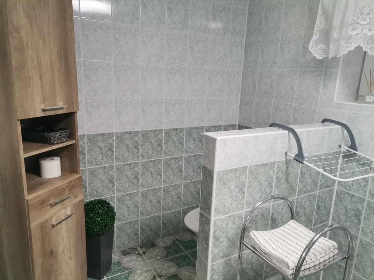 Apartman Ustie Trstena Luaran gambar