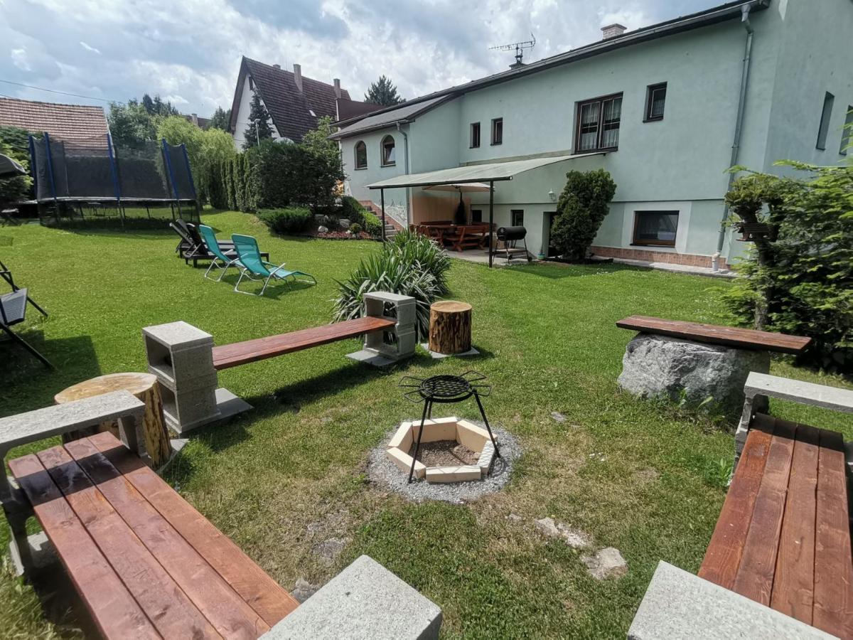 Apartman Ustie Trstena Luaran gambar