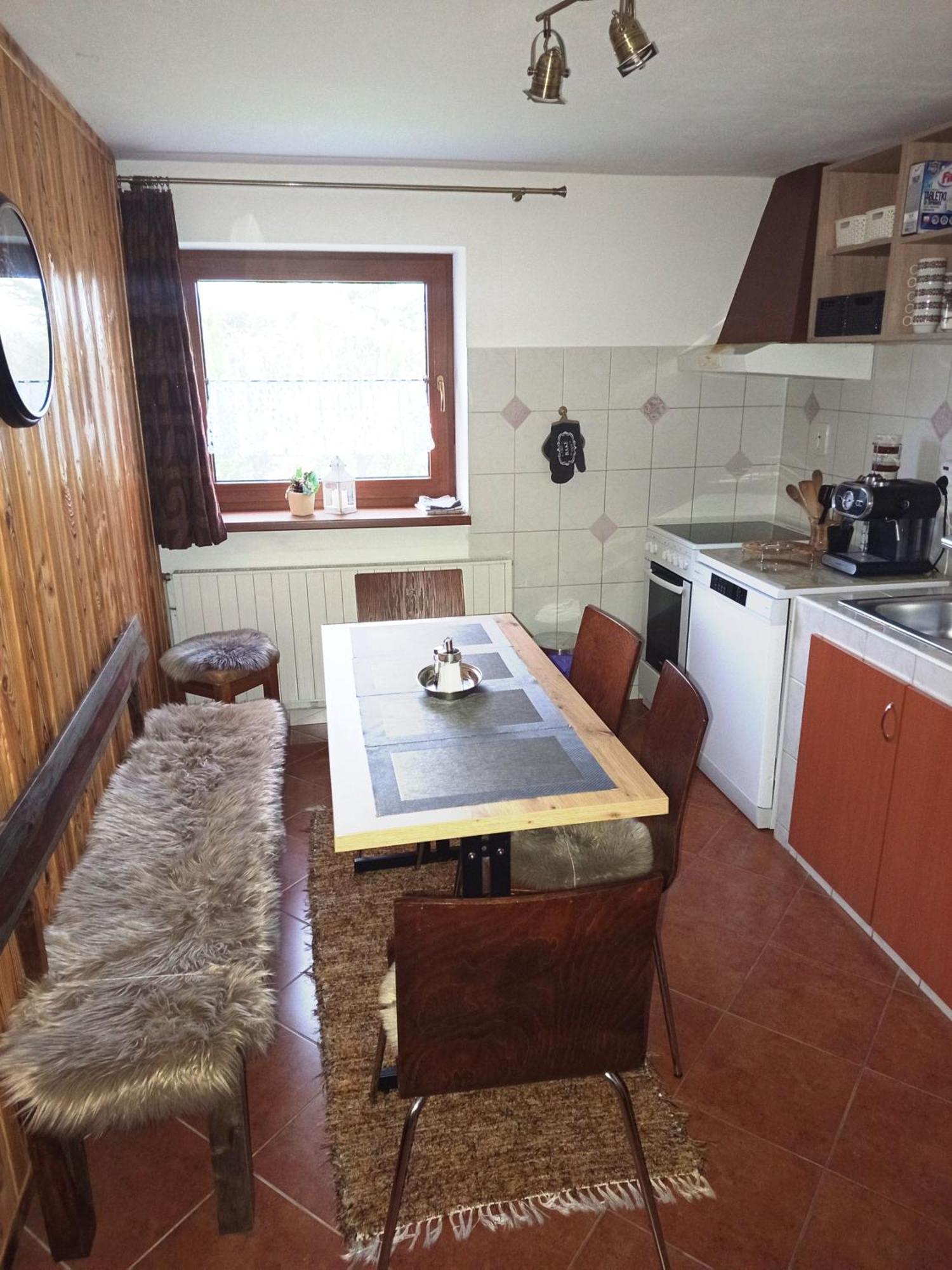 Apartman Ustie Trstena Luaran gambar